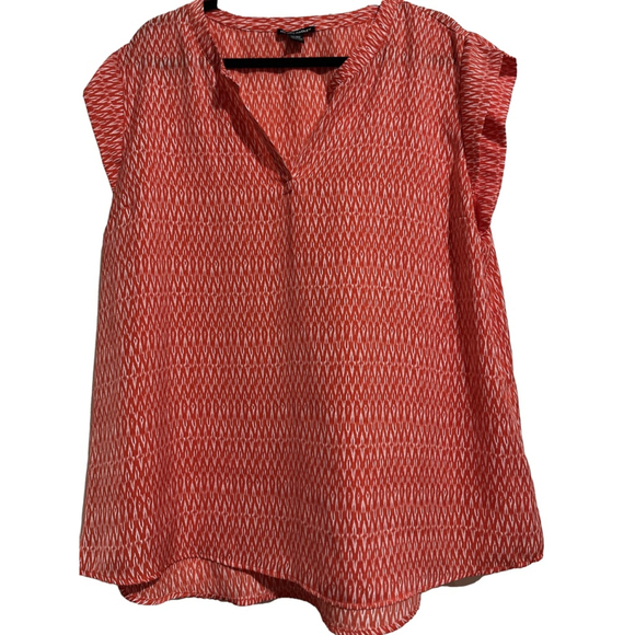 Hilary Radley Tops - EUC Women's Hilary Radley Top Size XXL Red White